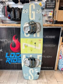 TABLA NORTH GONZALES 2016 CON STRAPS USADA