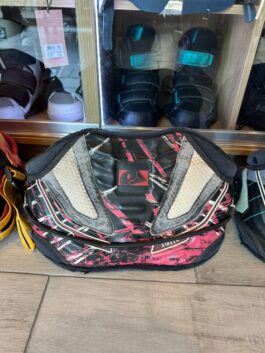 ARNES AIRUSH TEAM SERIES ROJO L USADO